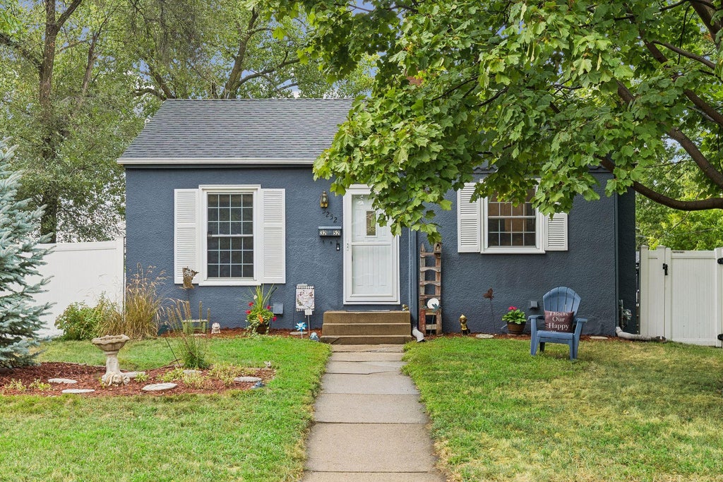 Photo of 3252 Dakota Avenue S, Saint Louis Park, MN 55416 (MLS # 7114320)