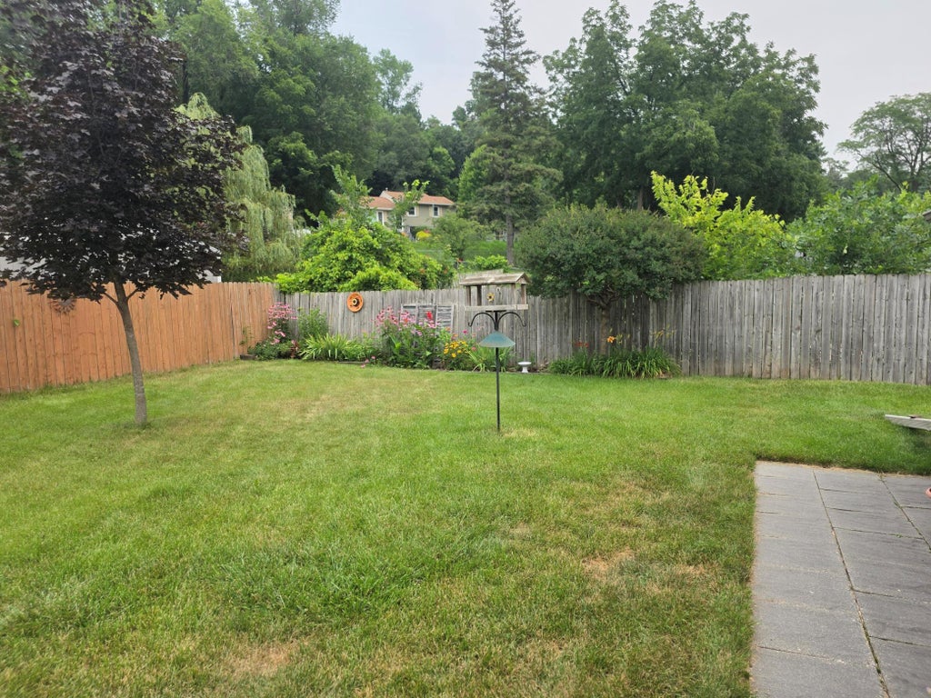 Photo of 1004 14th Avenue NE, Rochester, MN 55906 (MLS # 7124417)