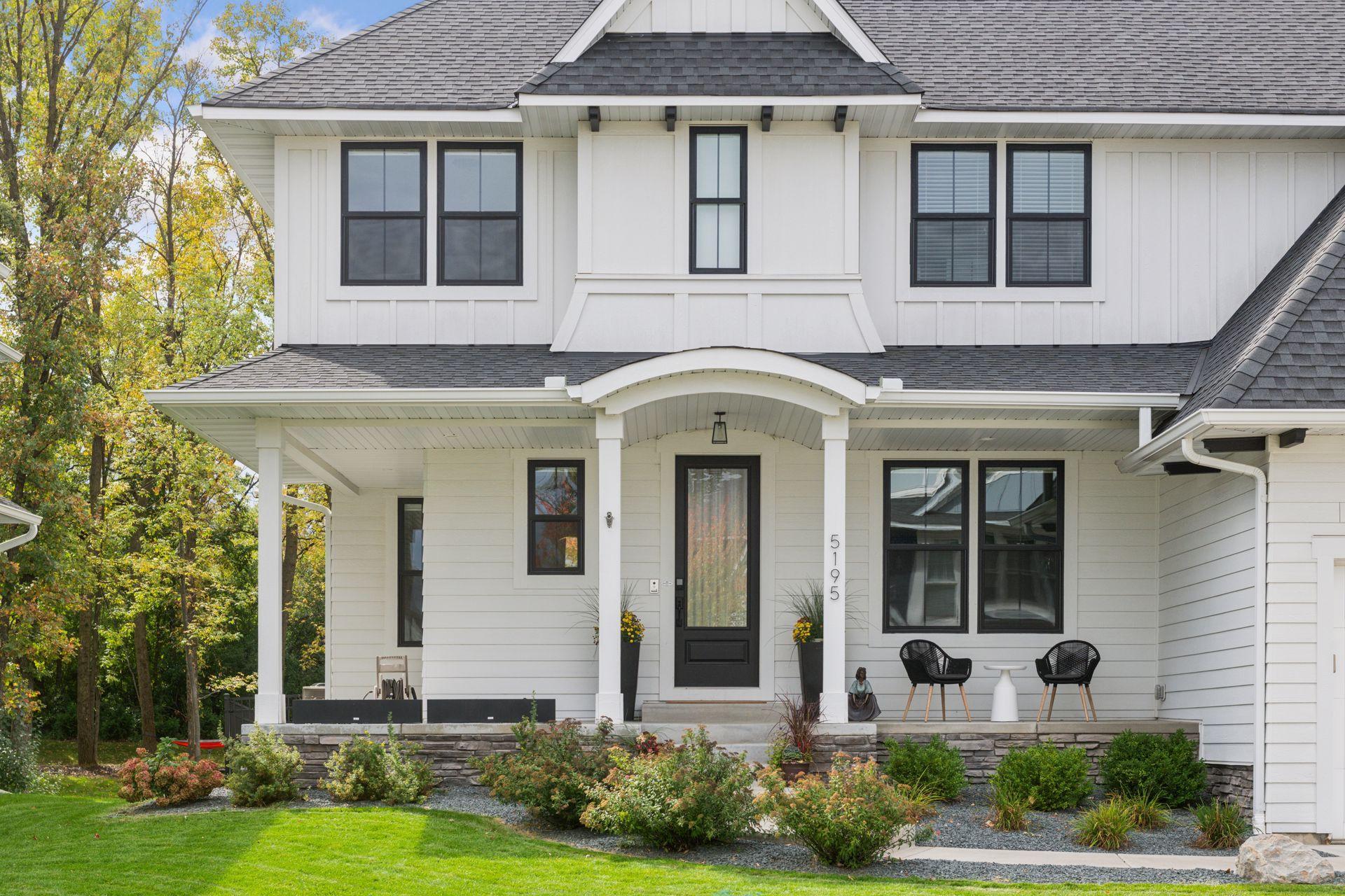 5195 Ranchview Lane N