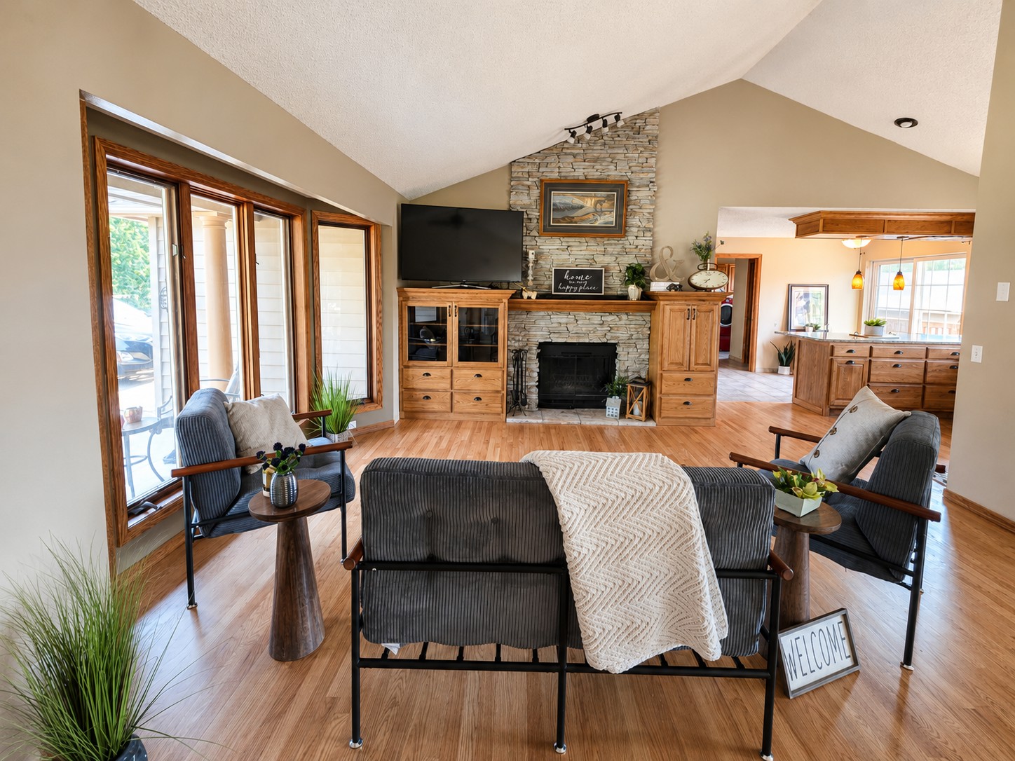3065 225th Street W