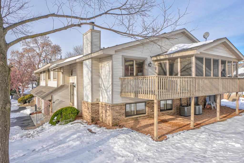 Photo of 4316 Clemson Circle #B, Eagan, MN 55122 (MLS # 6721878)
