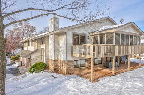 4316 Clemson Circle B Eagan MN 55122