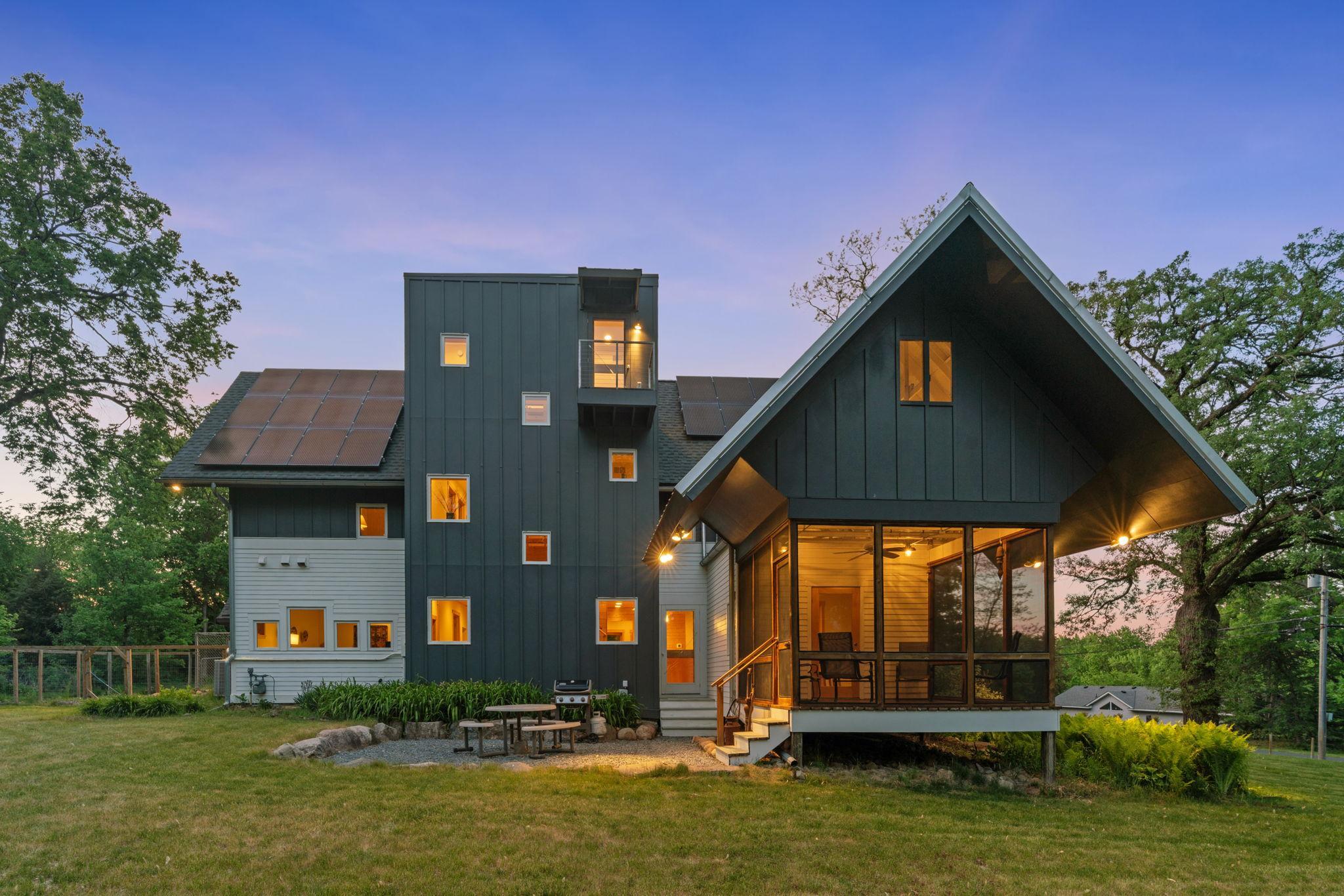 7521 River Road