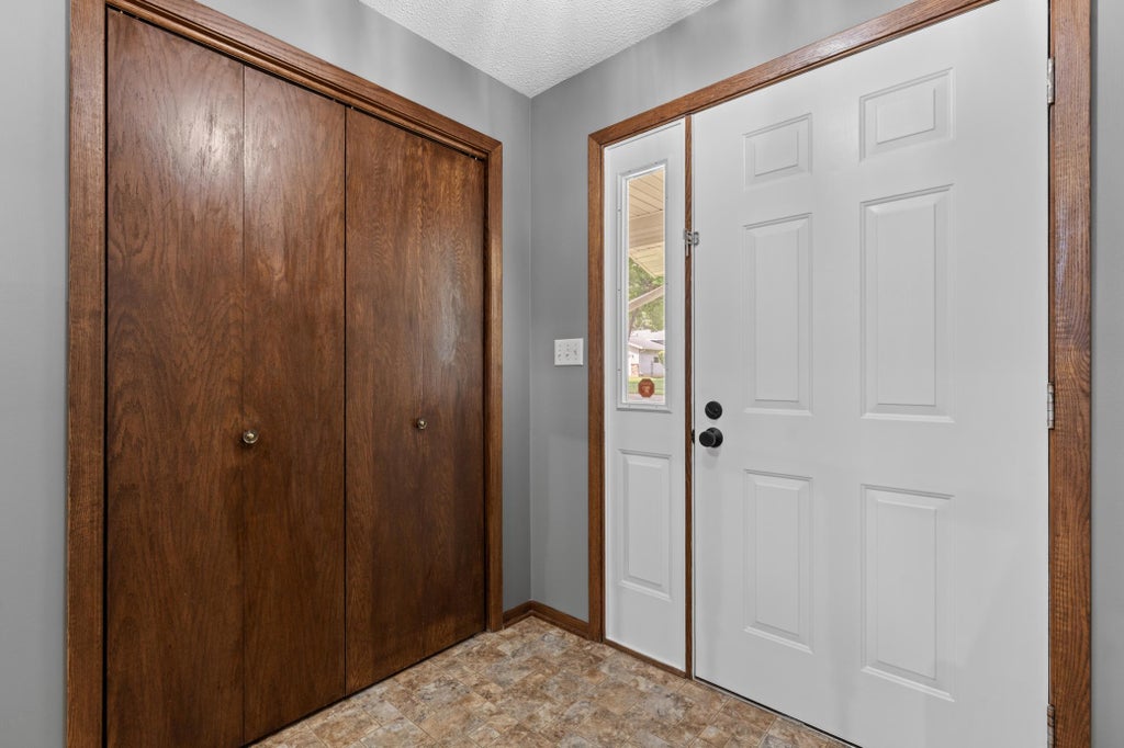Photo of 1114 34th Street NW, Rochester, MN 55901 (MLS # 7115731)