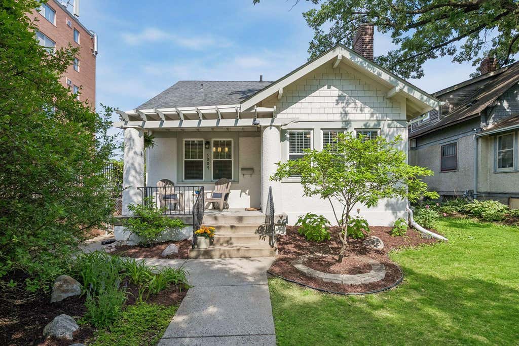 Photo of 5009 Washburn Avenue S, Minneapolis, MN 55410 (MLS # 7043823)