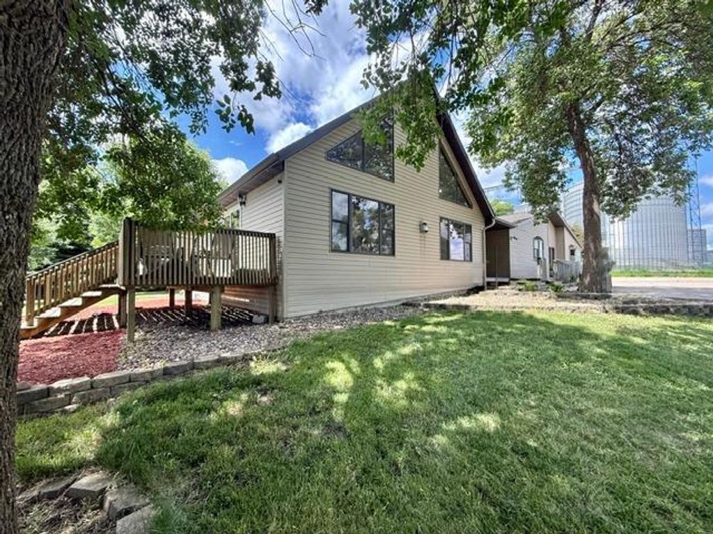 Photo of 275 E High Street, Vesta, MN 56292 (MLS # 7095971)