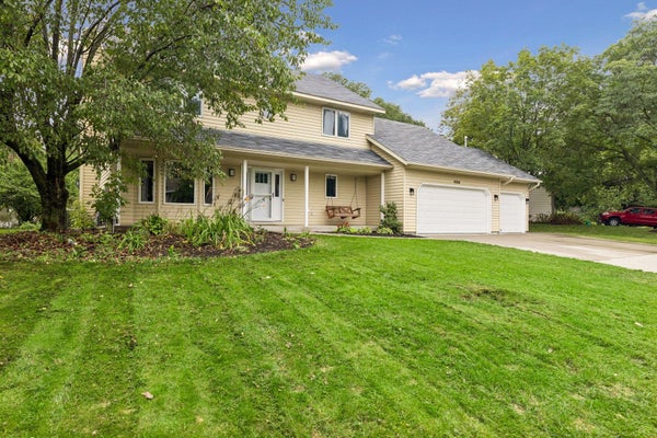 4166 PARKRIDGE DR, SAINT PAUL, MN 55110 - Image 2b574d2a8fb4831d7d20f60d9c2c6d31/2106064846