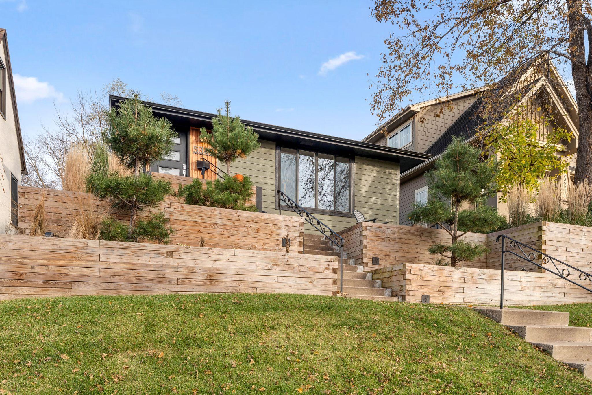 5349 Fremont Avenue S