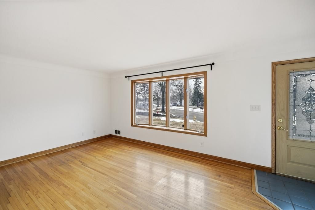 Photo of 303 Roma Avenue, Roseville, MN 55113 (MLS # 7048971)