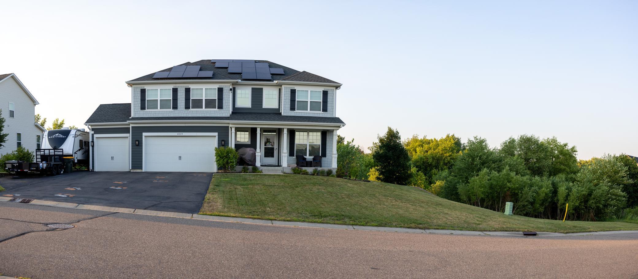 6039 178th Street W