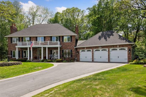 1438 Kings Wood Road Eagan MN 55122