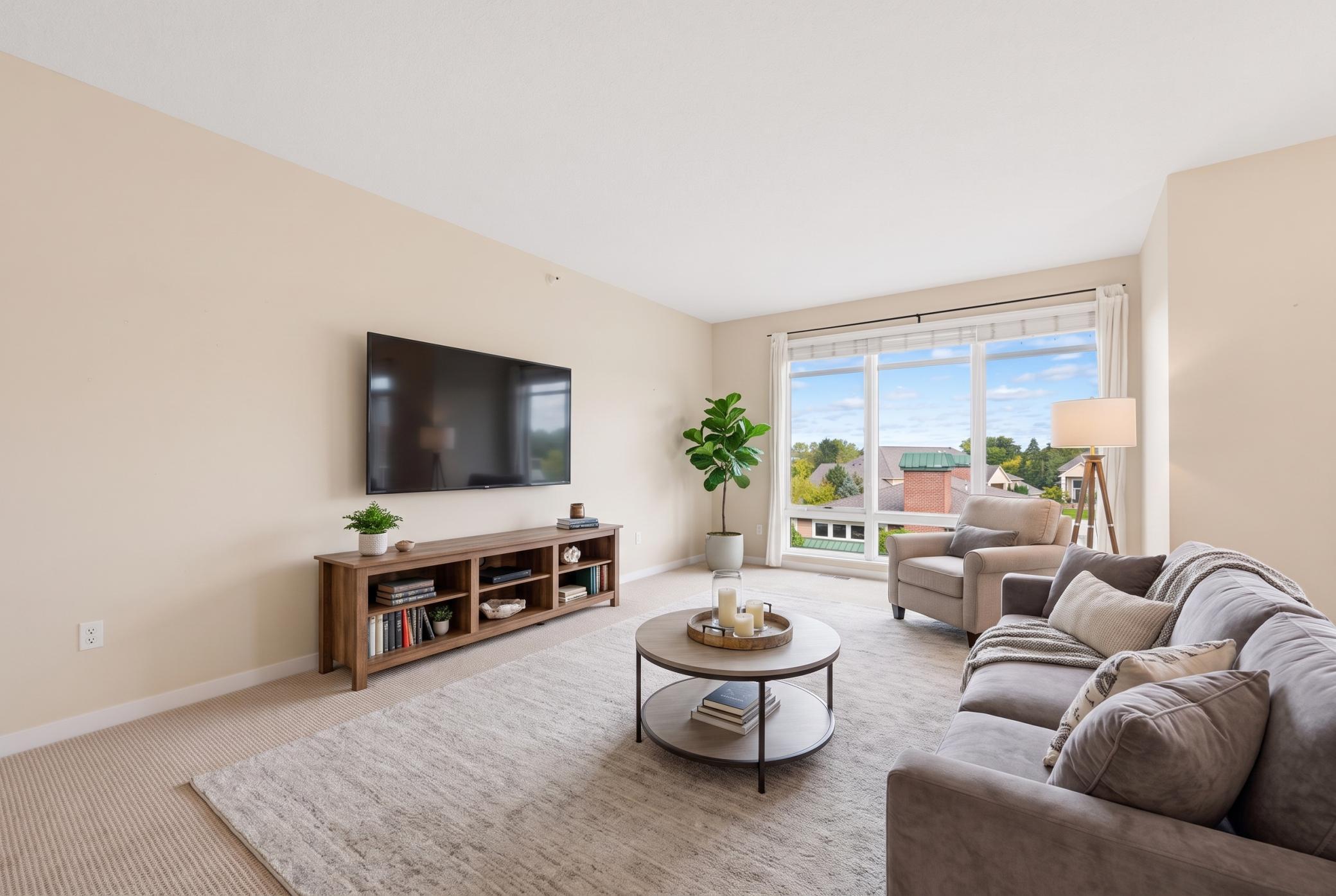 1070 Grandview Court NE 304