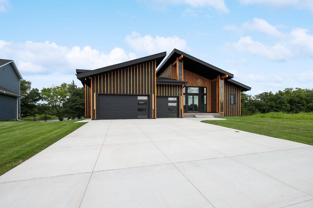 Photo of 18663 Ogden Circle NW, Elk River, MN 55330 (MLS # 7006969)