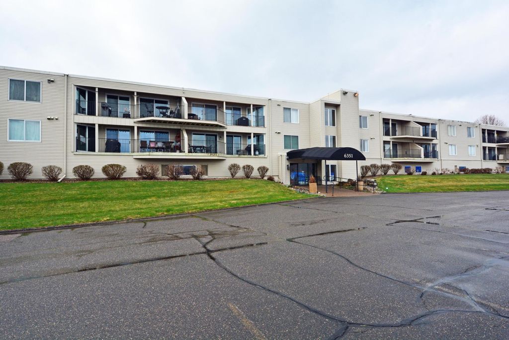 Photo of 6351 N Saint Croix Trail N #138, Stillwater, MN 55082 (MLS # 7051628)