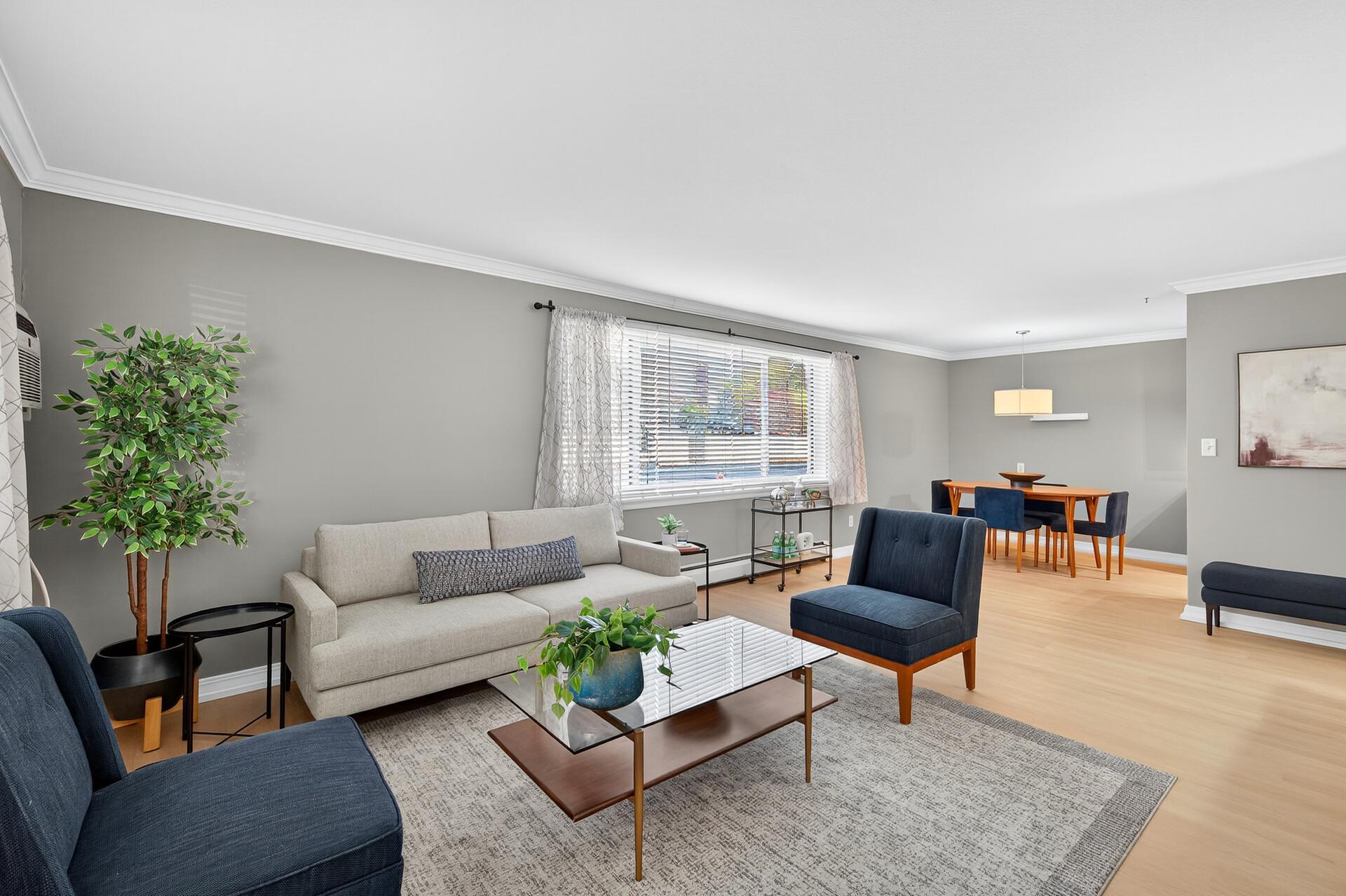 2700 W 44th Street 104