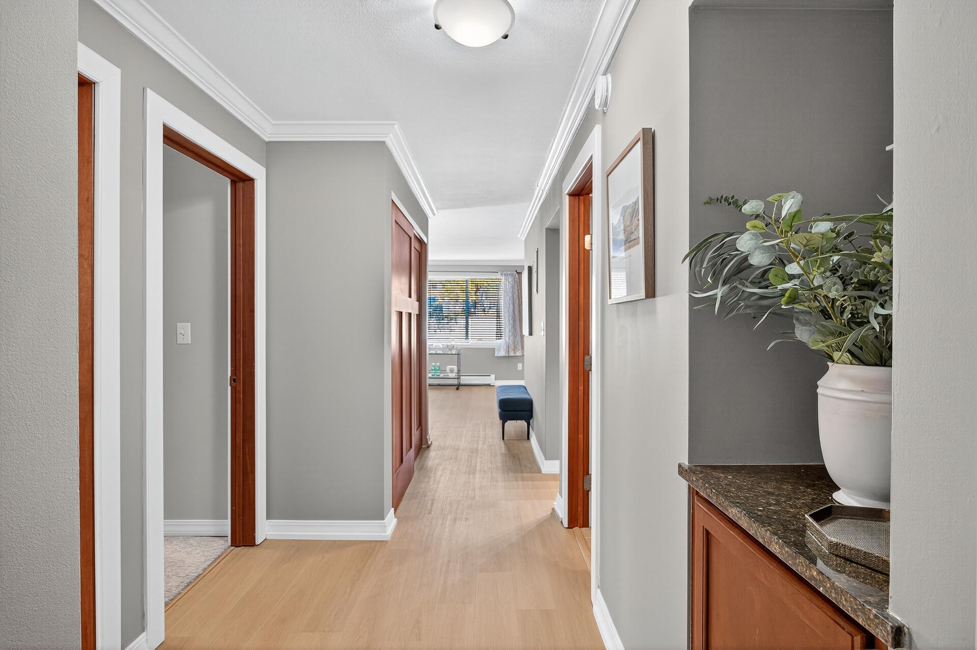 2700 W 44th Street 104