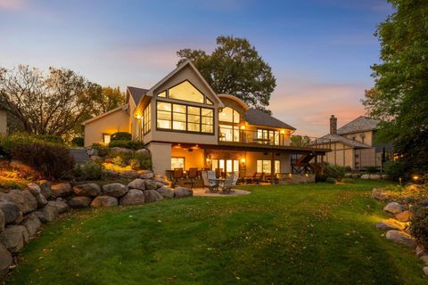 3857 Island View Circle NW Prior Lake MN 55372