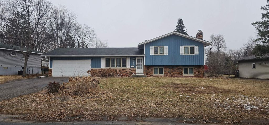 Photo of 7724 Arlington Avenue N, Brooklyn Park, MN 55443 (MLS # 7036256)