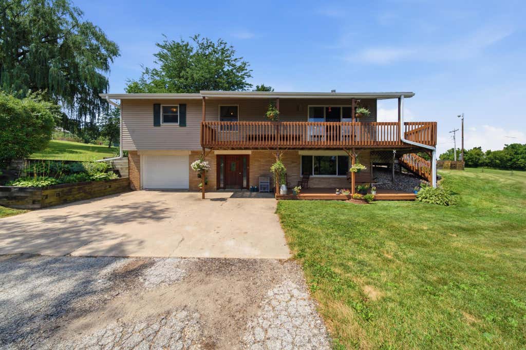 Photo of 1015 Ridge Road S, Preston, MN 55965 (MLS # 7119514)