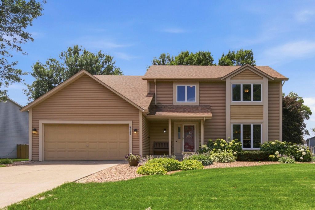 Photo of 9643 Polaris Lane N, Maple Grove, MN 55369 (MLS # 7100170)