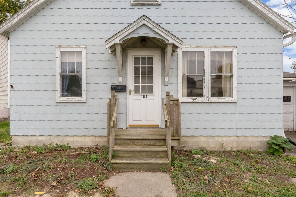 Photo of 104 1st Street NE, New Prague, MN 56071 (MLS # 7160136)