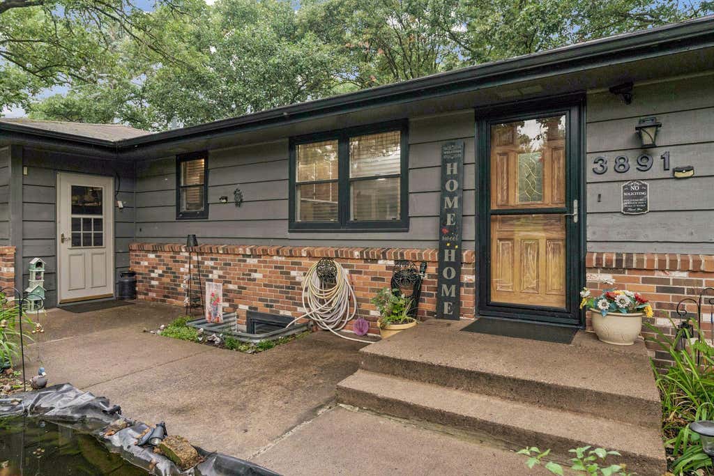 Photo of 3891 N Enchanted Drive NW, Andover, MN 55304 (MLS # 7114971)