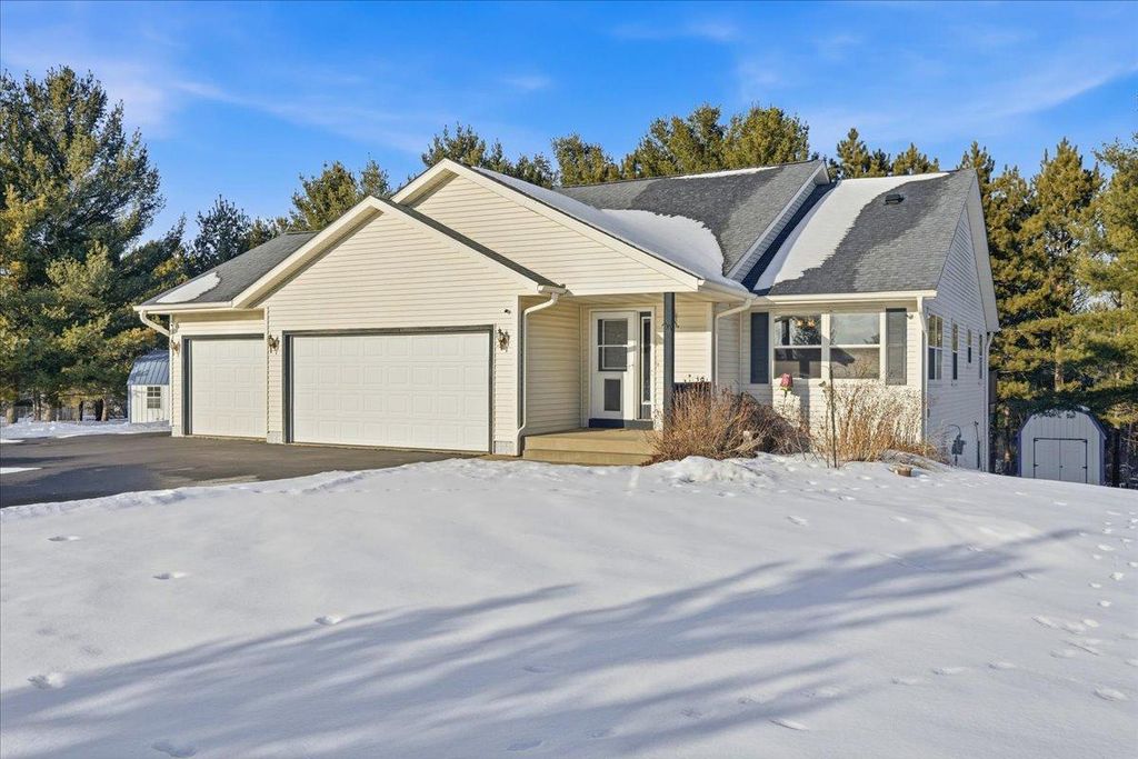 Photo of 1320 216th Avenue, New Richmond, WI 54017 (MLS # 7007177)