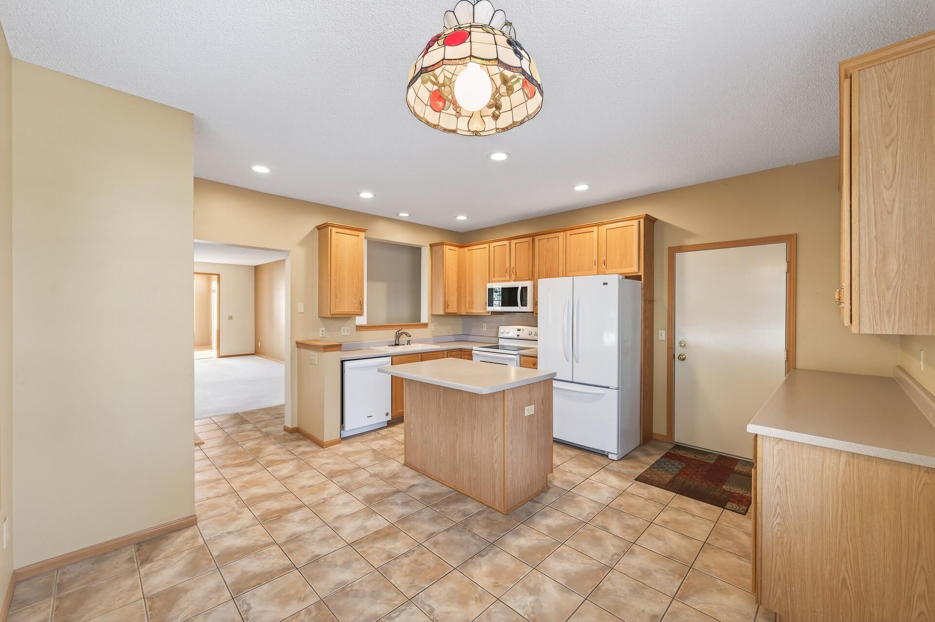 5932 Prairie Ridge Drive