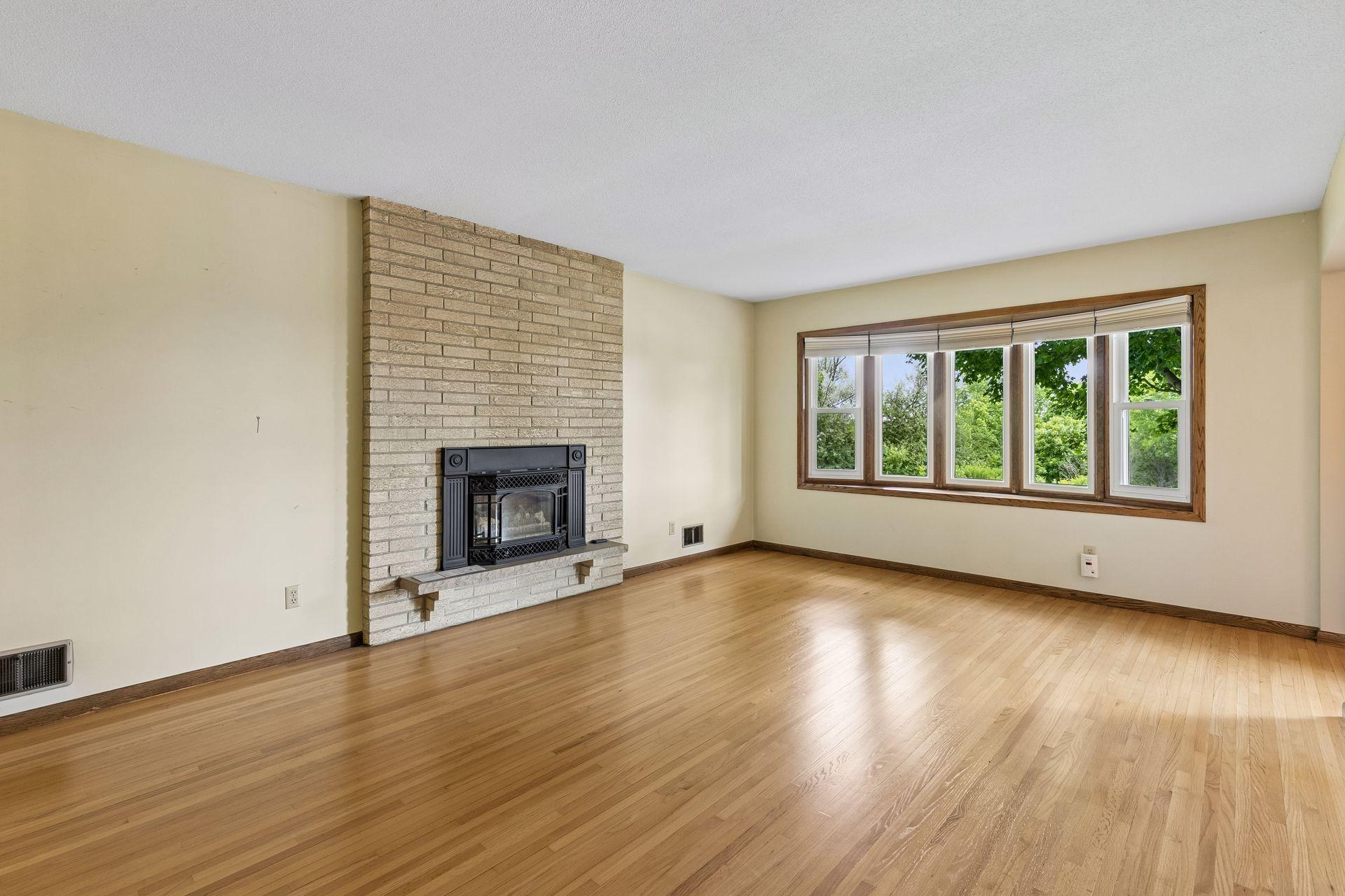 5000 Normandale Hglds Drive