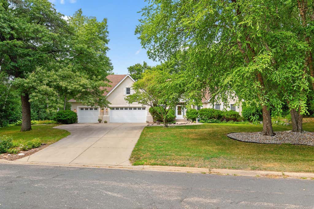 Photo of 2706 Woods Trail N, Burnsville, MN 55306 (MLS # 7116966)
