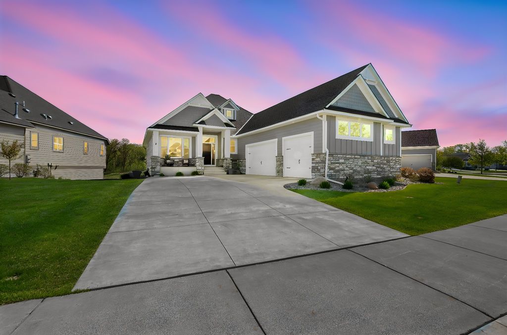 Photo of 1945 Annika Drive N, Lake Elmo, MN 55042 (MLS # 7074162)