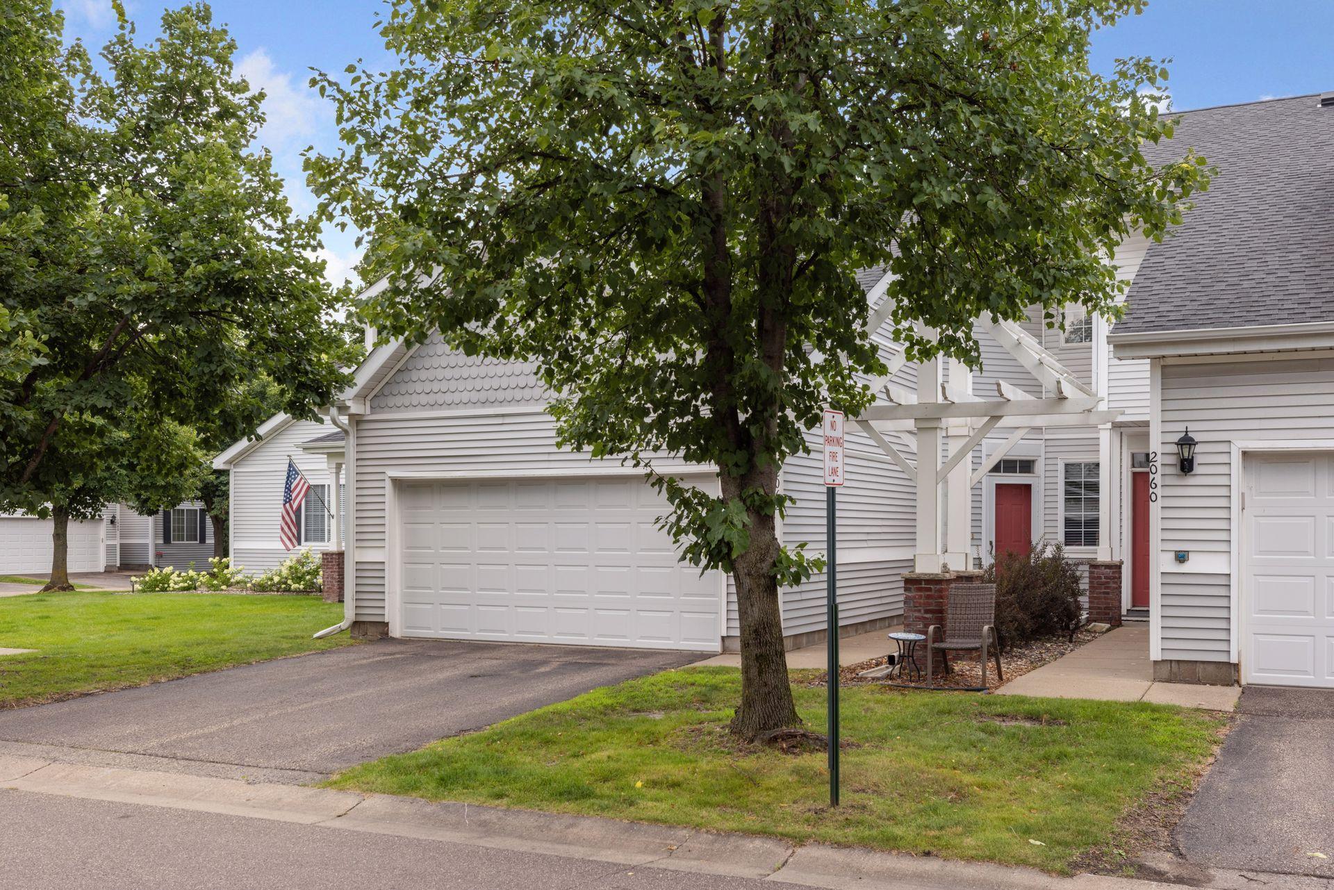 2062 Mainstreet