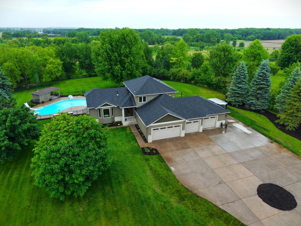 Photo of 14502 55th Street NE, Saint Michael, MN 55376 (MLS # 7081996)