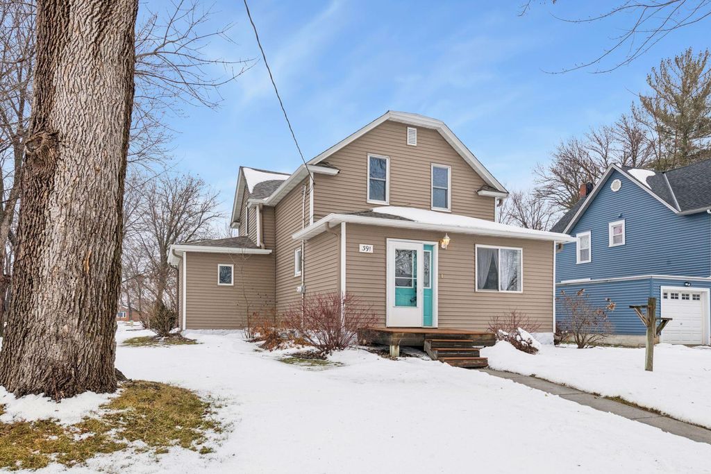 Photo of 391 Cleveland Avenue, Green Isle, MN 55338 (MLS # 7005523)