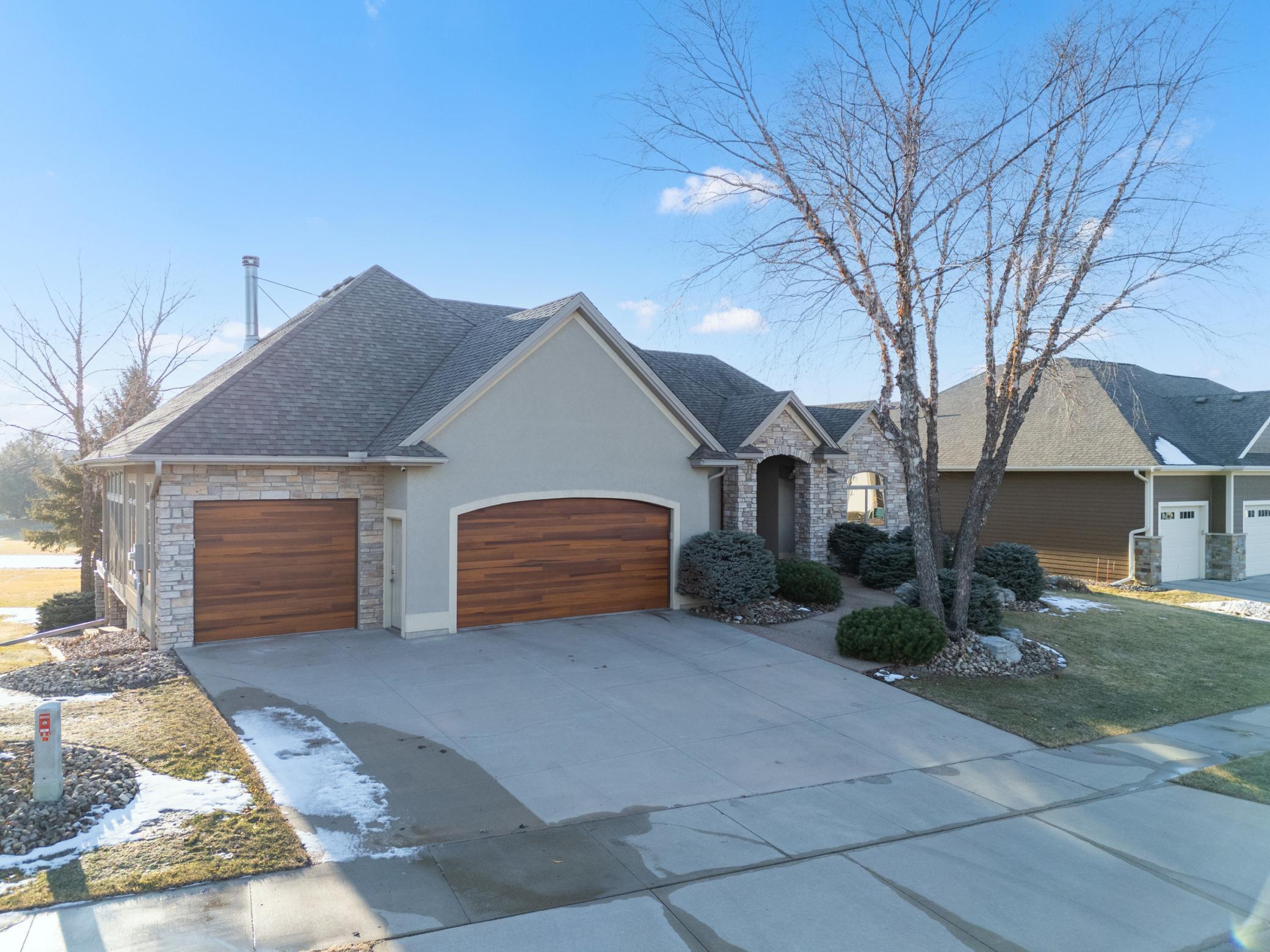 1701 Ancaster Drive NE