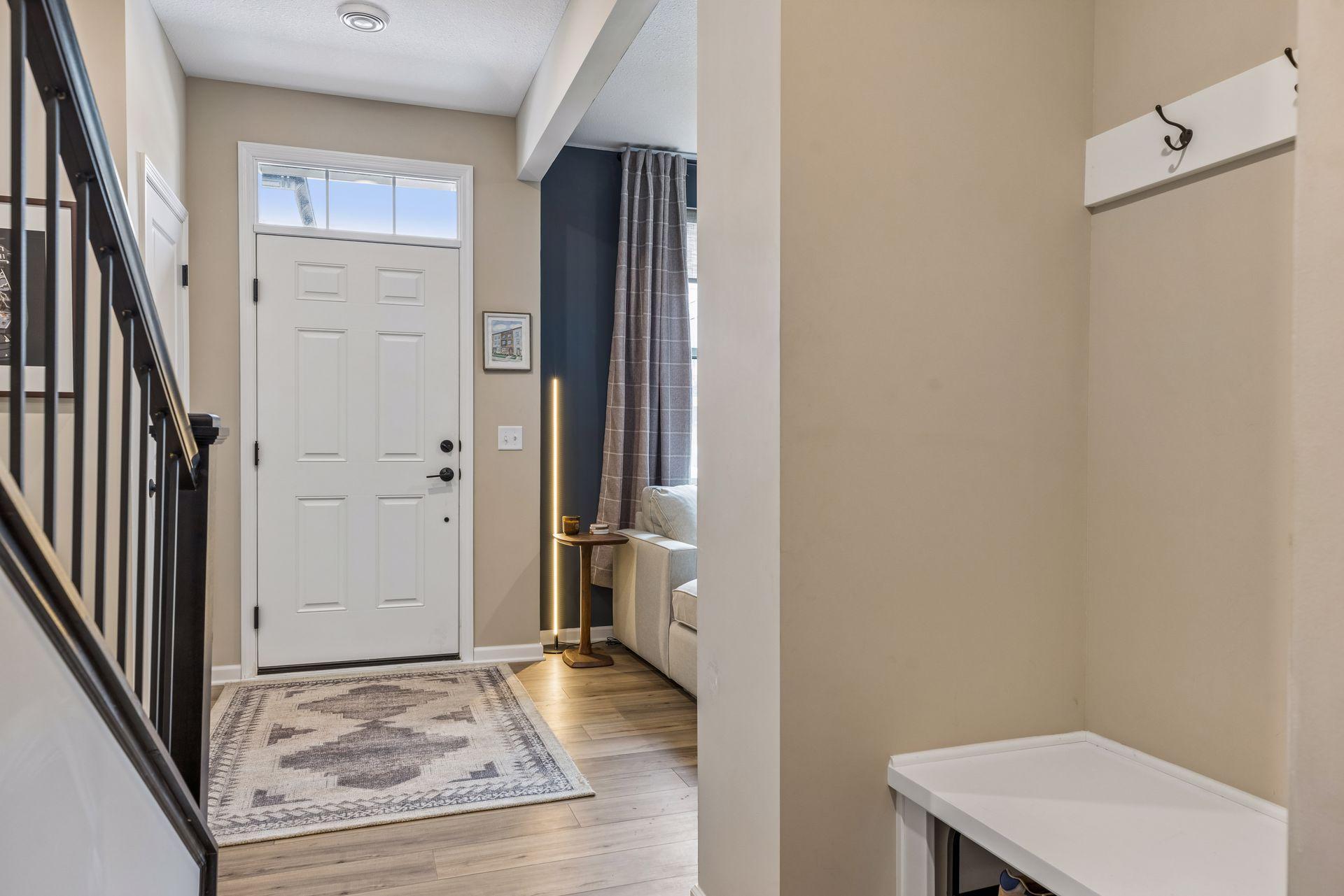 900D Mount Curve Boulevard