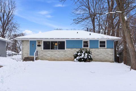 3418 Xenia Avenue N Crystal MN 55422
