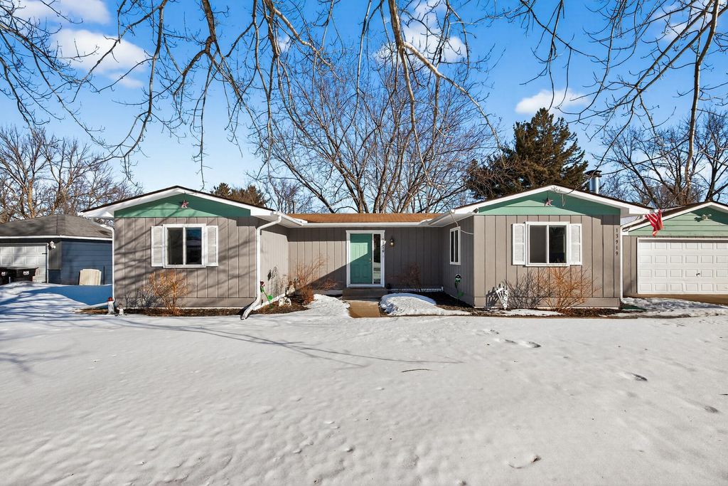 Photo of 13919 Quinn Street NW, Andover, MN 55304 (MLS # 7018277)