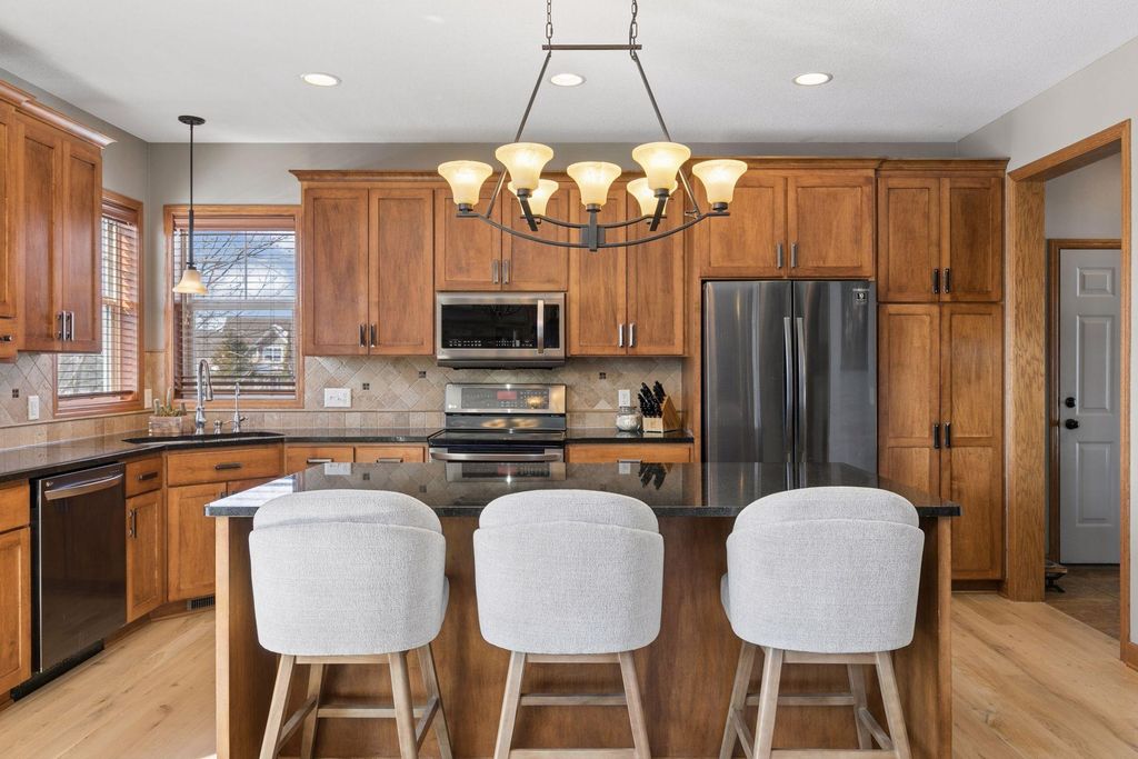 Photo of 17532 Heidelberg Way, Lakeville, MN 55044 (MLS # 7037987)