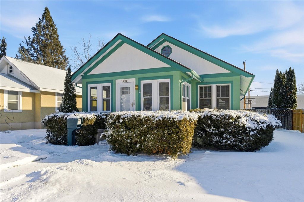 Photo of 29 12th Avenue N, Hopkins, MN 55343 (MLS # 7000918)