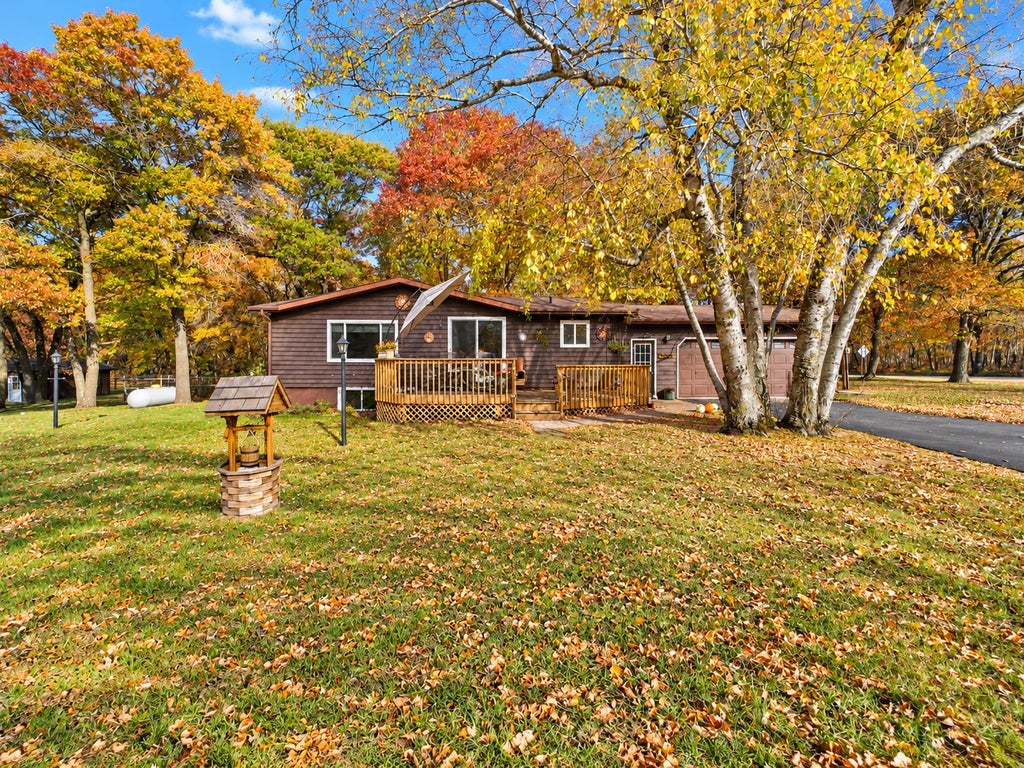 Photo of 1524 Ridge Road, Motley, MN 56466 (MLS # 7164973)