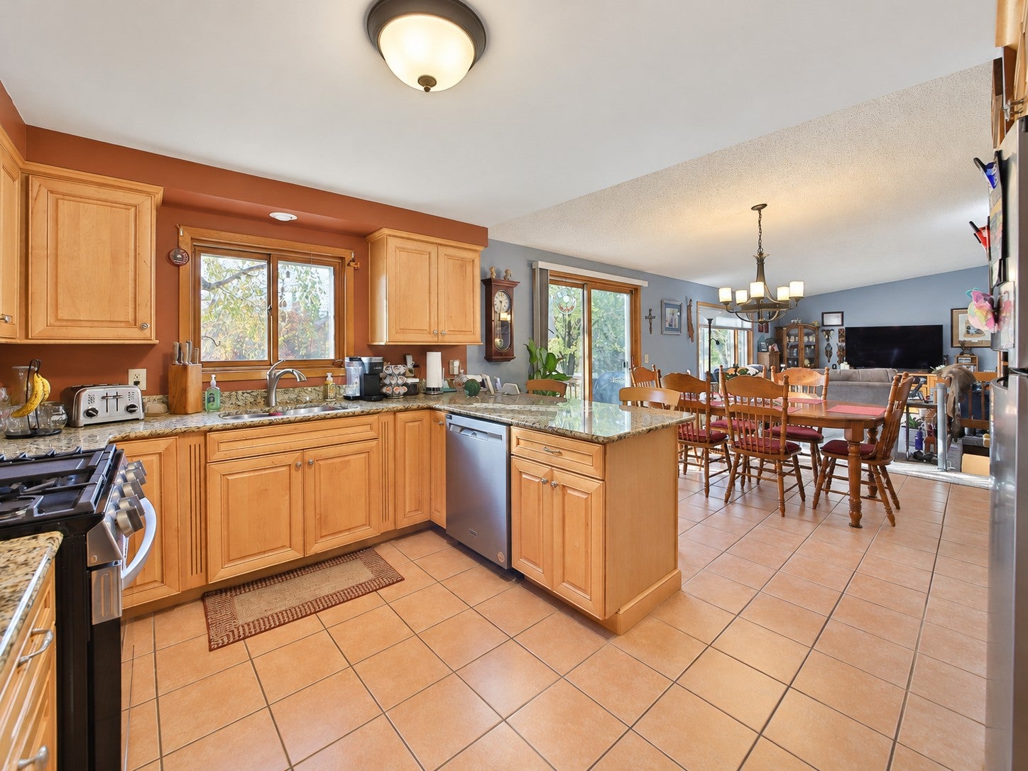 1524 Ridge Road