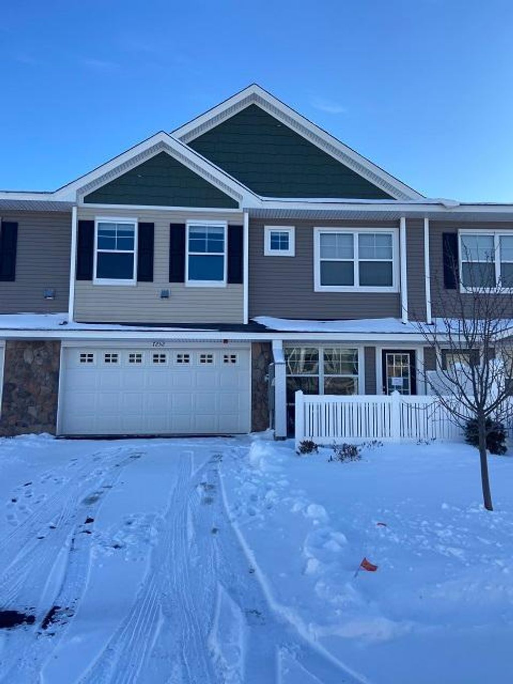 Photo of 7252 Fall Drive, Lino Lakes, MN 55038 (MLS # 7002751)