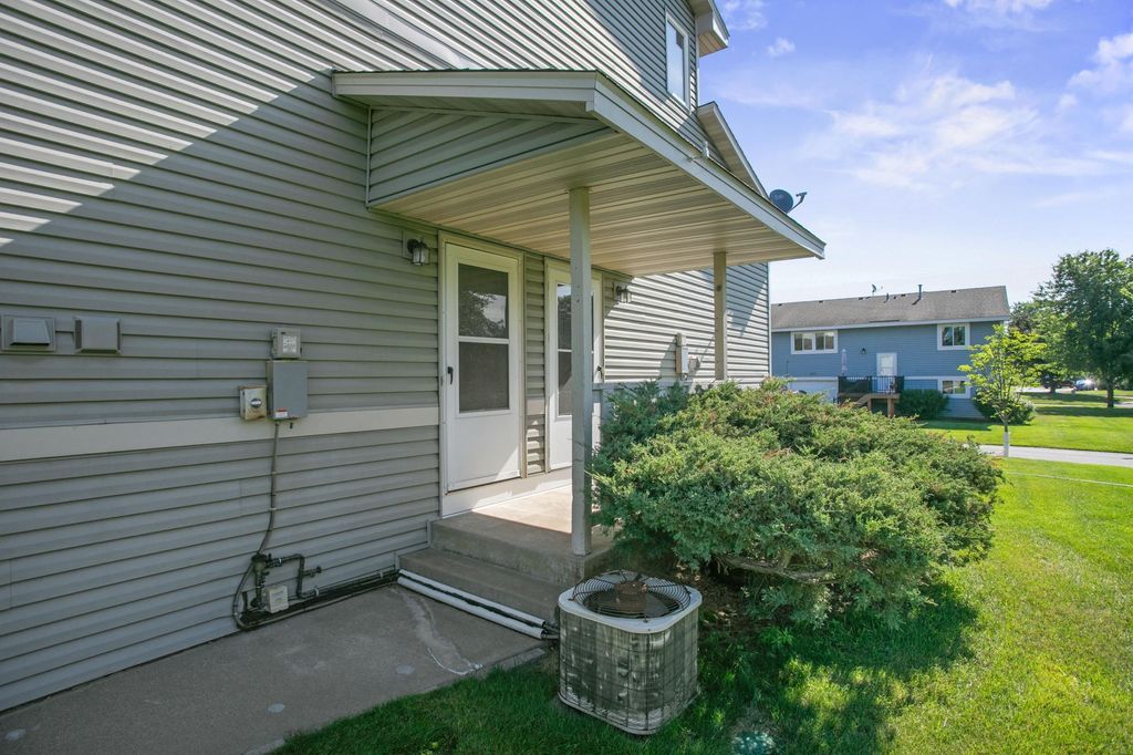 Photo of 1501 127th Lane NE, Blaine, MN 55449 (MLS # 7107841)