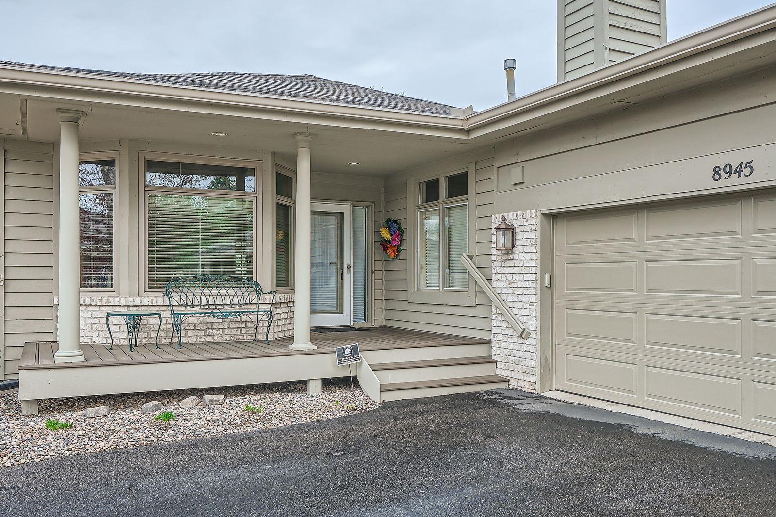 8945 Hilloway Road