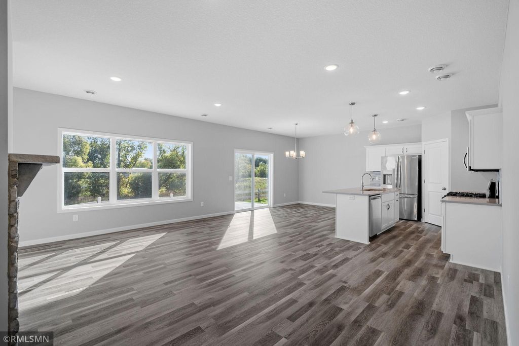 Photo of 10586 Goodview Avenue S, Cottage Grove, MN 55016 (MLS # 7020071)