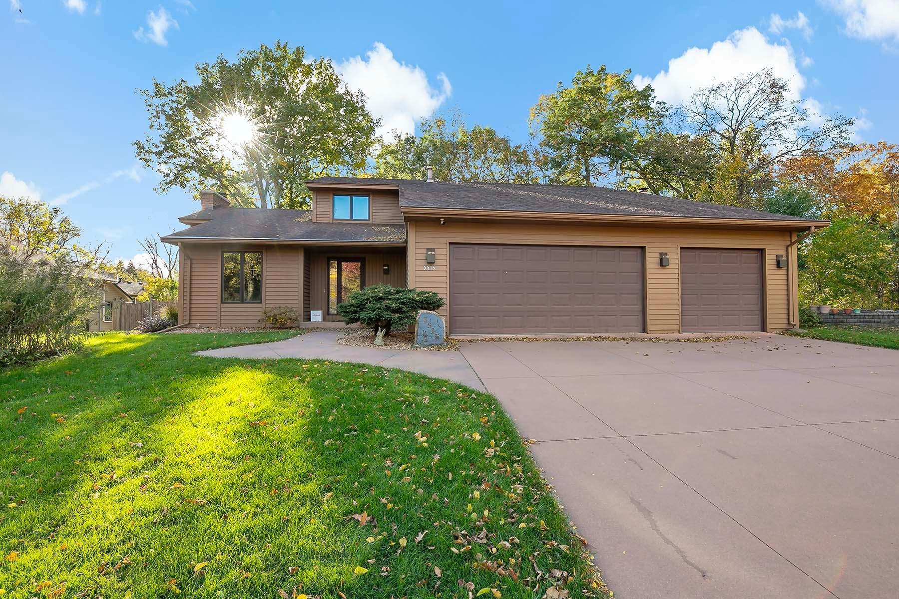 5515 Yorktown Lane N