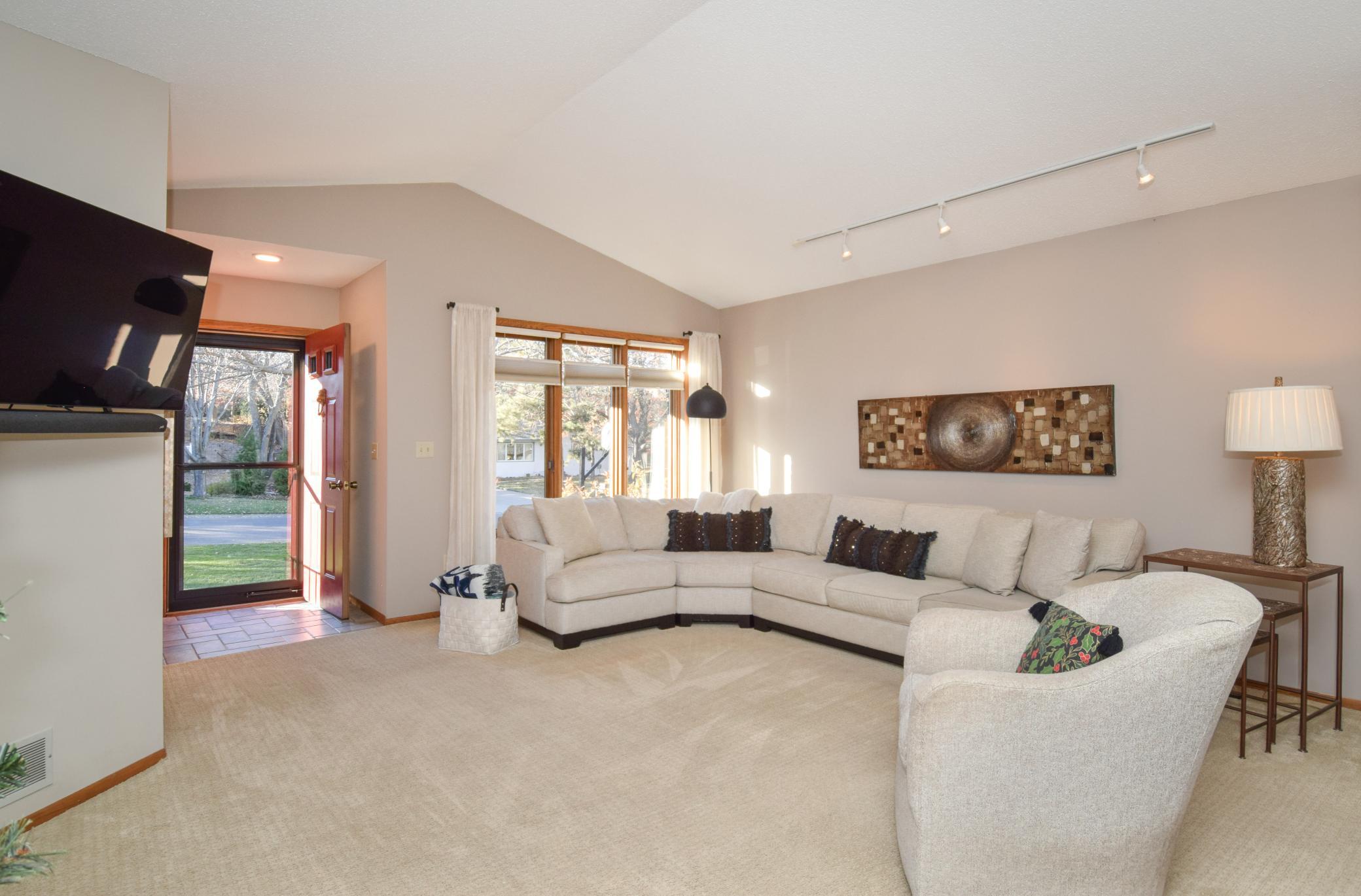 1689 Stinson Boulevard