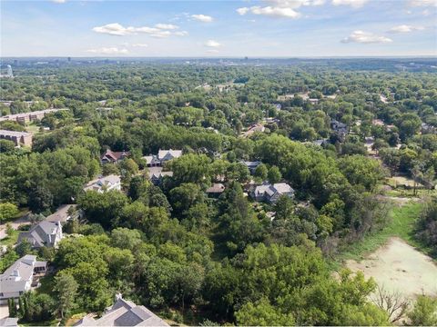 5124 Skyline Drive Edina MN 55436