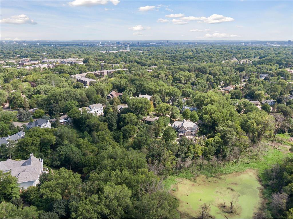 5124 Skyline Drive